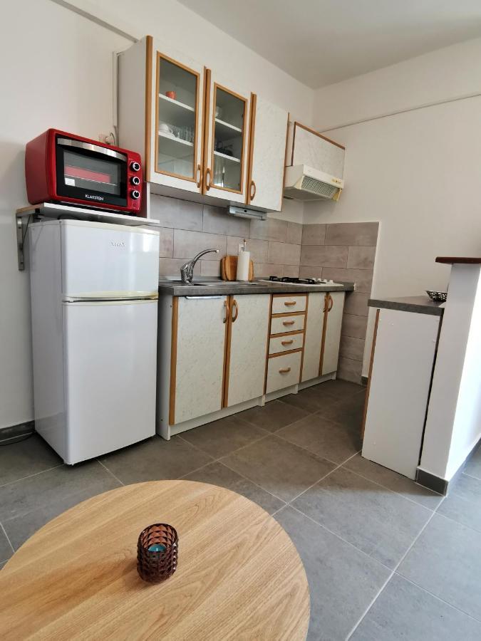 Apartment Hramina Murter Exterior photo